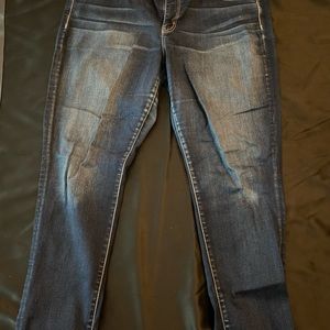 American eagle dark wash skinny jeans